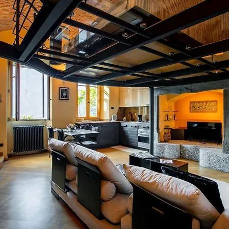 Secret Retreat With View By Halldis *